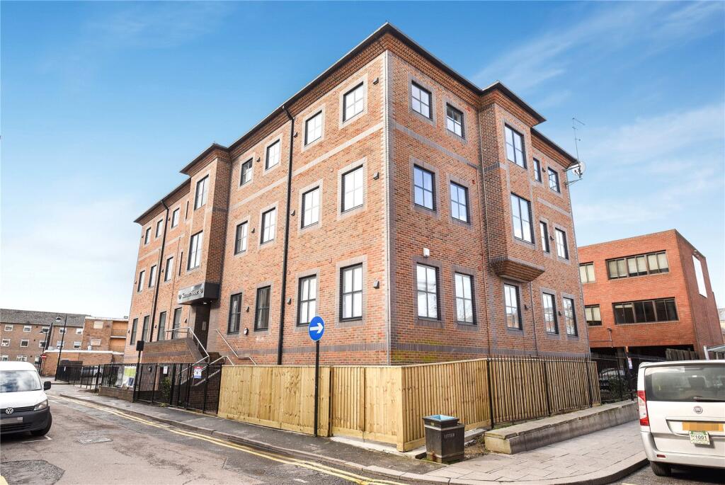 1 bed 1st Floor Flat for rent in High Wycombe. From Chancellors - High Wycombe 1 bed 1st Floor Flat for rent in High Wycombe. From Chancellors - High Wycombe