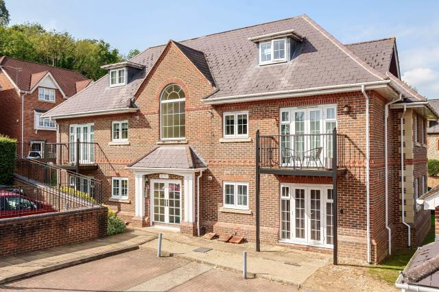 2 bed 1st Floor Flat for rent in High Wycombe. From Chancellors - High Wycombe 2 bed 1st Floor Flat for rent in High Wycombe. From Chancellors - High Wycombe