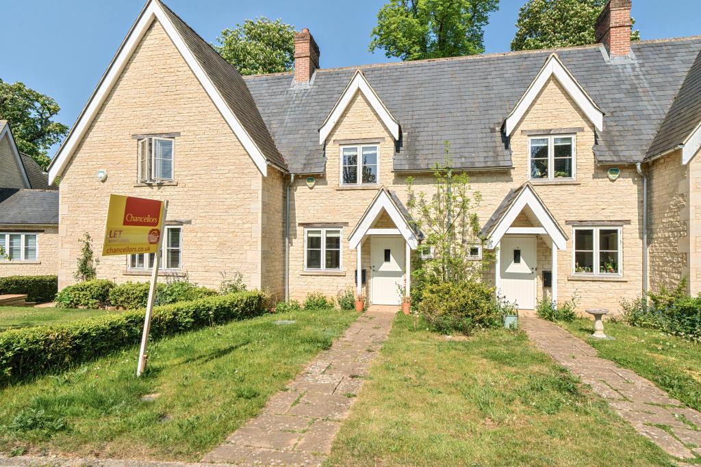 2 bed Mid Terraced House for rent in Woodstock. From Chancellors - Kidlington Lettings 2 bed Mid Terraced House for rent in Woodstock. From Chancellors - Kidlington Lettings