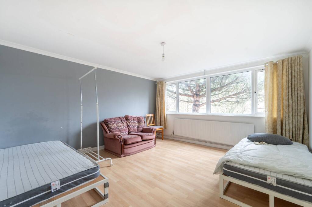 4 bed Annexe for rent in London. From Foxtons - Wembley 4 bed Annexe for rent in London. From Foxtons - Wembley