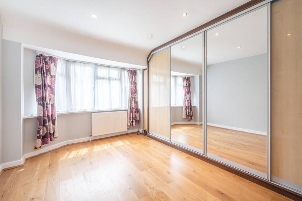 3 bed Detached for rent in Wembley. From Foxtons - Wembley