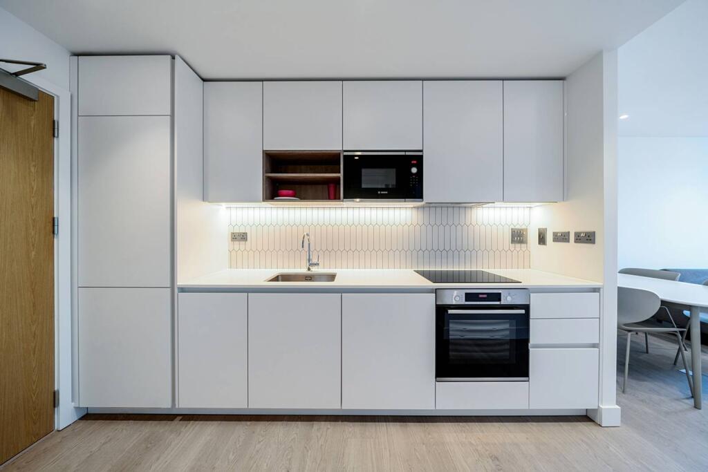 2 bed 1st Floor Flat for rent in Wembley. From Foxtons - Wembley