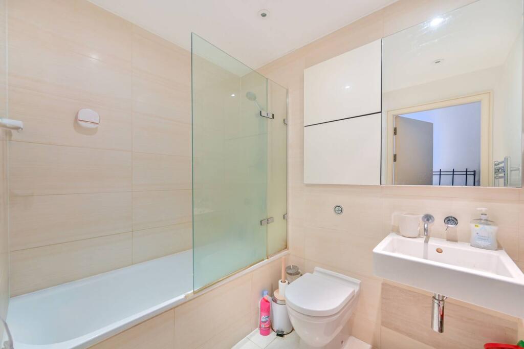 1 bed 1st Floor Flat for rent in Wembley. From Foxtons - Wembley