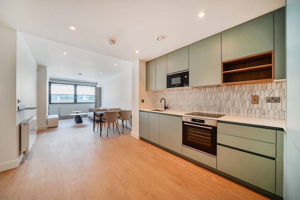 1 bed 1st Floor Flat for rent in Wembley. From Foxtons - Wembley