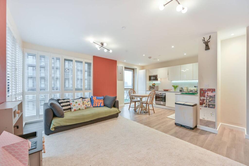 2 bed 1st Floor Flat for rent in Wembley. From Foxtons - Wembley