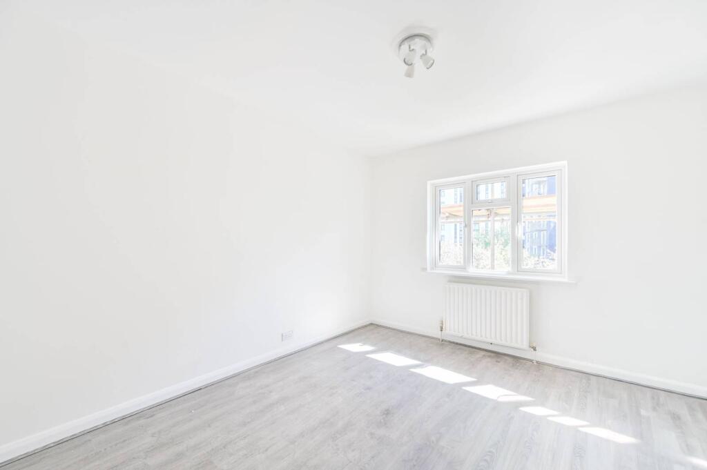 2 bed 1st Floor Flat for rent in Wembley. From Foxtons - Wembley