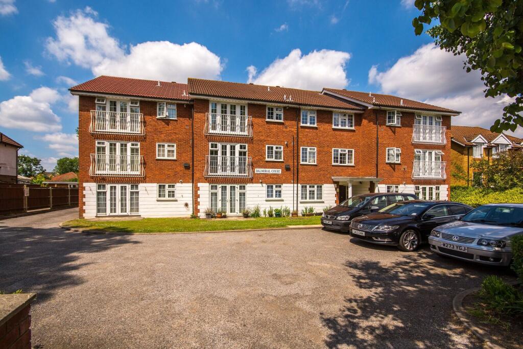 2 bed 1st Floor Flat for rent in Wembley. From Foxtons - Wembley
