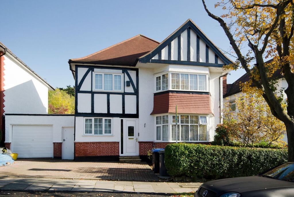 5 bed Detached for rent in Wembley. From Foxtons - Wembley 5 bed Detached for rent in Wembley. From Foxtons - Wembley