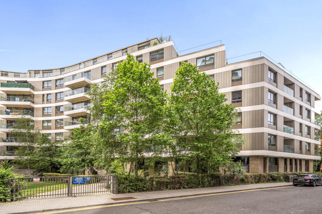 2 bed 1st Floor Flat for rent in Wembley. From Foxtons - Wembley