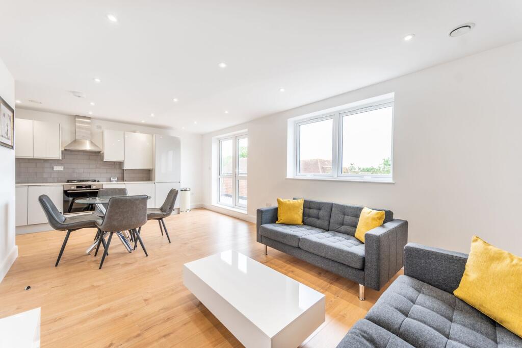 2 bed 1st Floor Flat for rent in Wembley. From Foxtons - Wembley 2 bed 1st Floor Flat for rent in Wembley. From Foxtons - Wembley