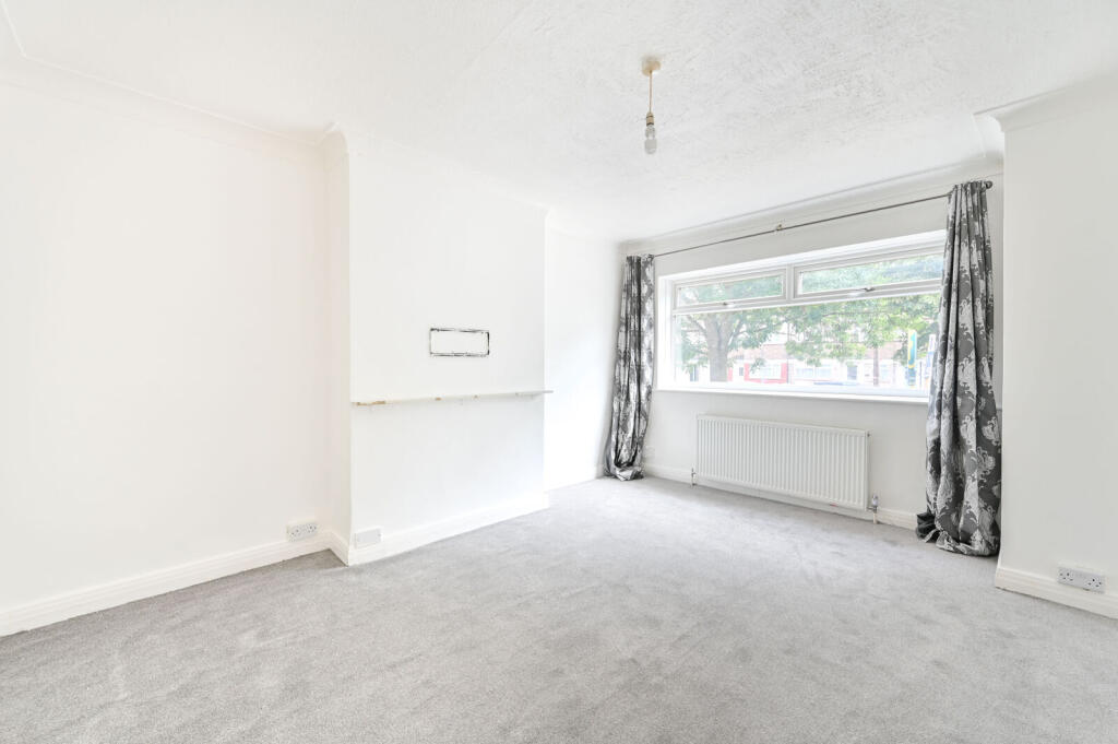 2 bed Annexe for rent in Wembley. From Foxtons - Wembley