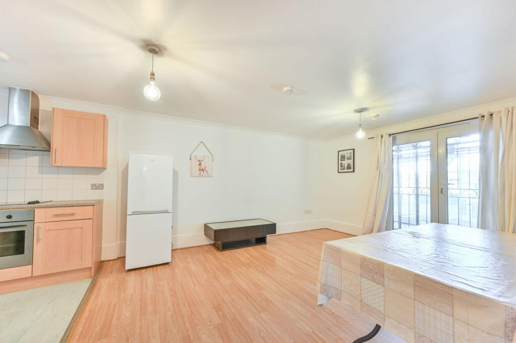 1 bed 1st Floor Flat for rent in Wembley. From Foxtons - Wembley
