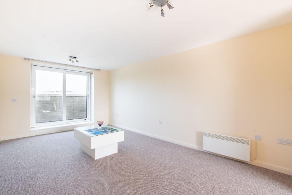 2 bed 1st Floor Flat for rent in Wembley. From Foxtons - Wembley