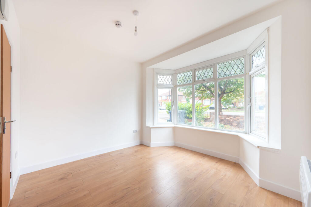 5 bed Semi Detached for rent in Greenford. From Foxtons - Wembley