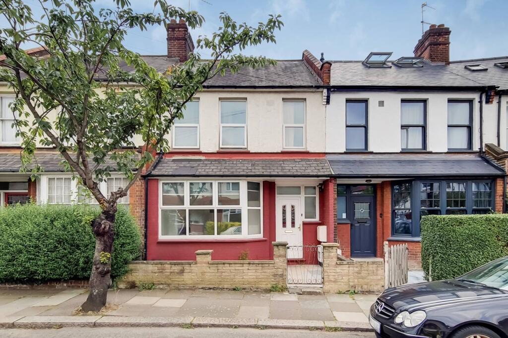 1 bed 1st Floor Flat for rent in London. From Foxtons - Wood Green