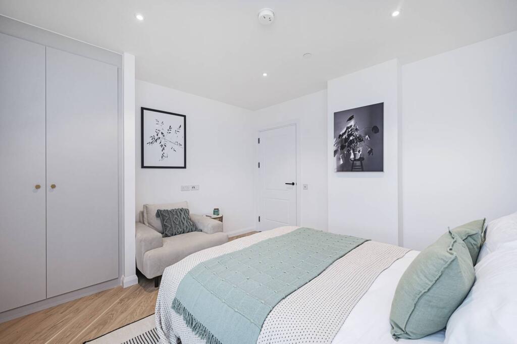 1 bed 1st Floor Flat for rent in Wood Green. From Foxtons - Wood Green
