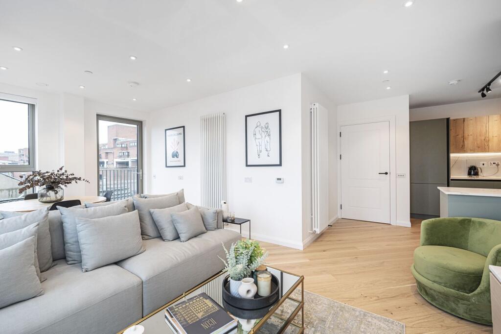 1 bed 1st Floor Flat for rent in Wood Green. From Foxtons - Wood Green