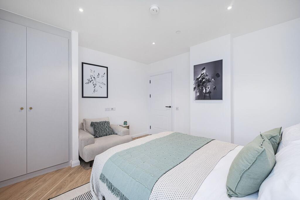1 bed 1st Floor Flat for rent in Wood Green. From Foxtons - Wood Green