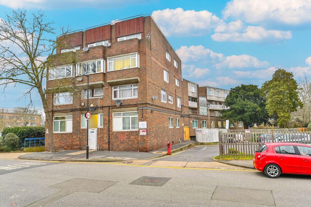 2 bed Annexe for rent in Wood Green. From Foxtons - Wood Green
