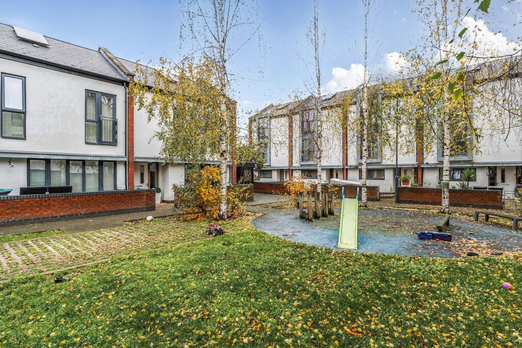 2 bed End of Terrace for rent in Wood Green. From Foxtons - Wood Green