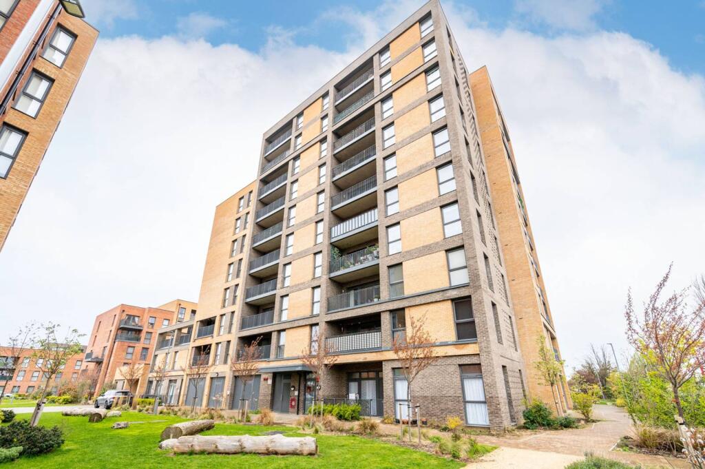 2 bed 1st Floor Flat for rent in Hayes. From Foxtons - Hounslow