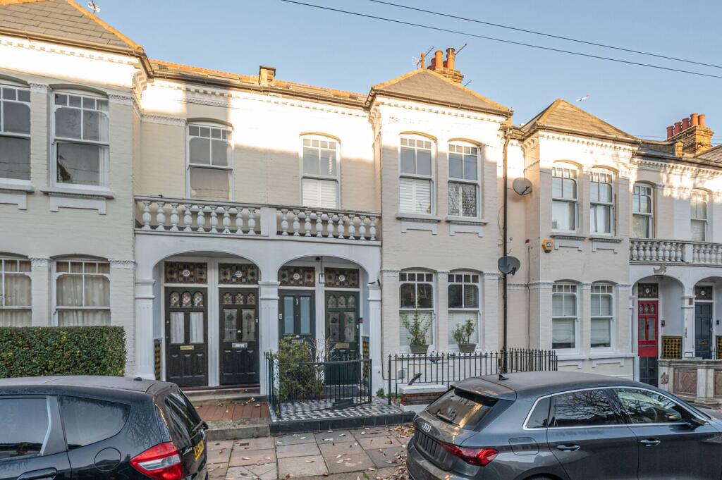 2 bed Annexe for rent in London. From Foxtons - Balham