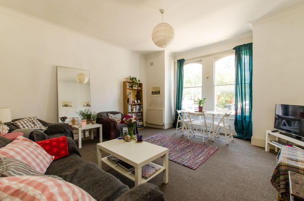 2 bed 1st Floor Flat for rent in London. From Foxtons - Balham 2 bed 1st Floor Flat for rent in London. From Foxtons - Balham