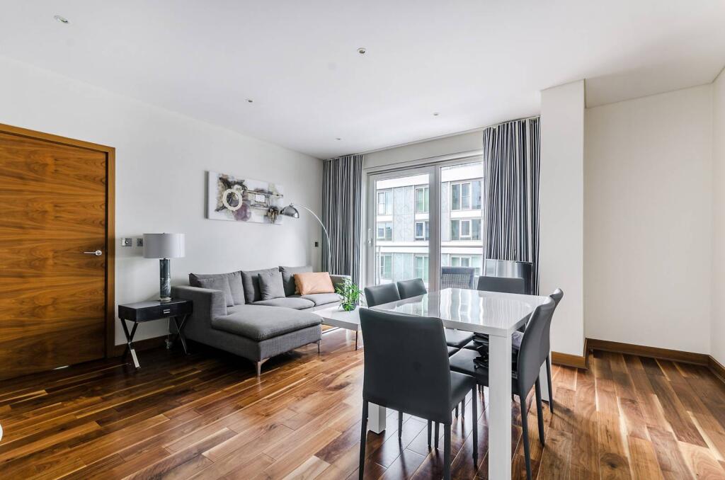 1 bed 1st Floor Flat for rent in London. From Foxtons - Battersea