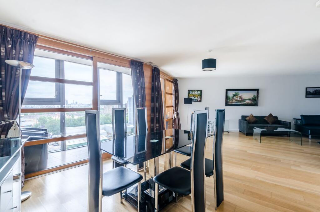 2 bed 1st Floor Flat for rent in Battersea. From Foxtons - Battersea