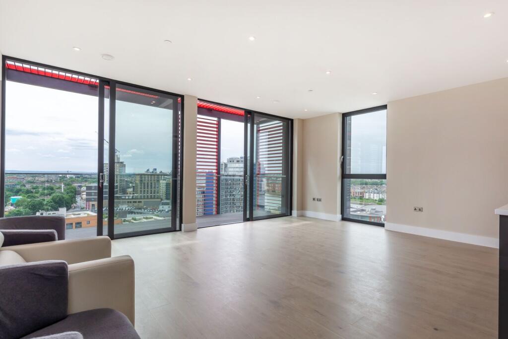 3 bed 1st Floor Flat for rent in Battersea. From Foxtons - Battersea 3 bed 1st Floor Flat for rent in Battersea. From Foxtons - Battersea