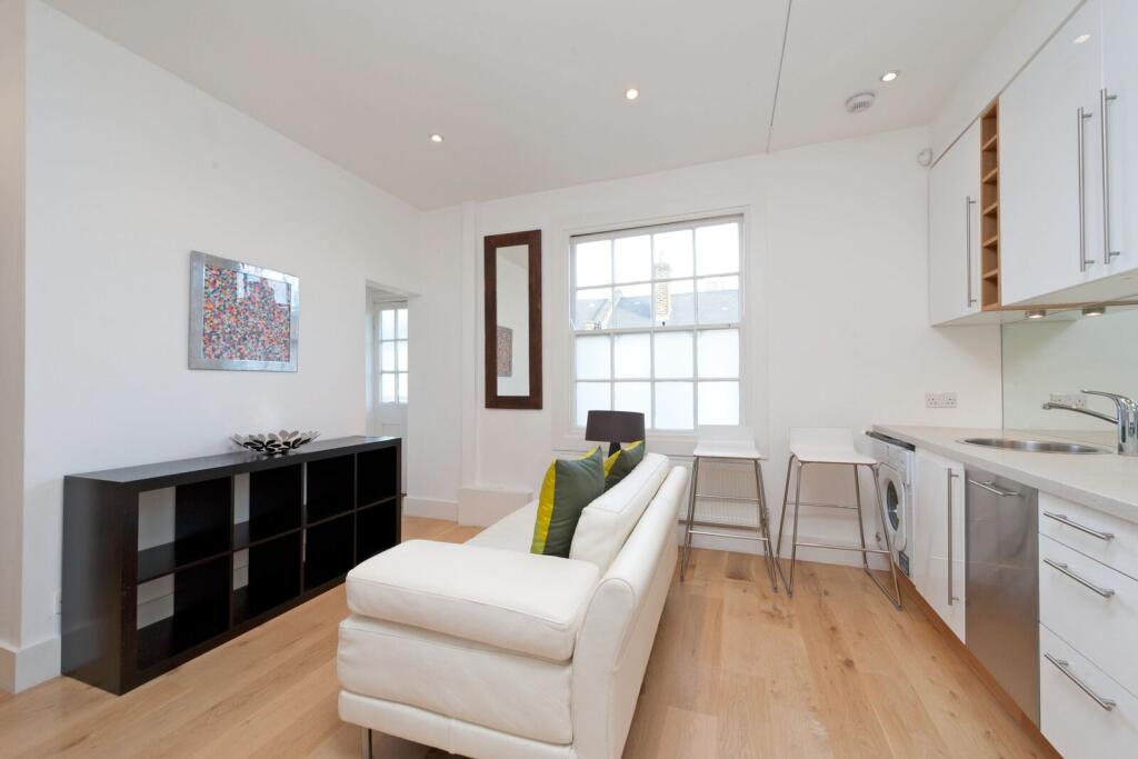 2 bed 1st Floor Flat for rent in Battersea. From Foxtons - Battersea 2 bed 1st Floor Flat for rent in Battersea. From Foxtons - Battersea