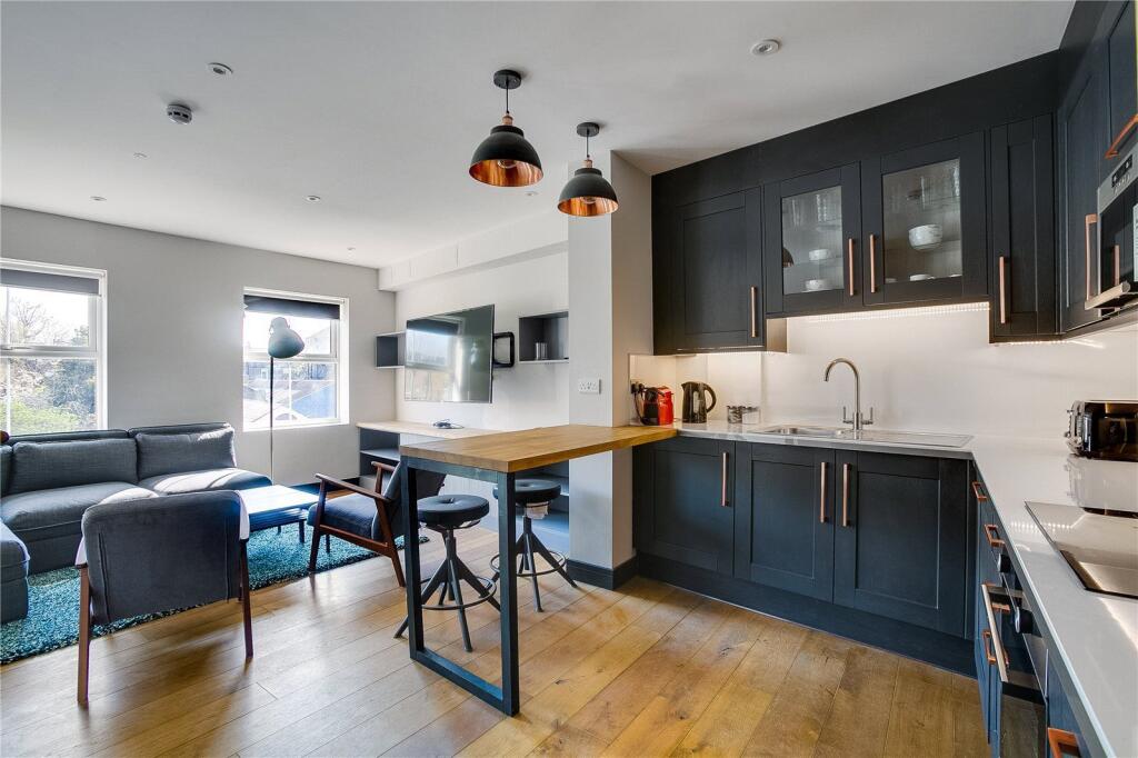 4 bed Studio for rent in Battersea. From Foxtons - Battersea