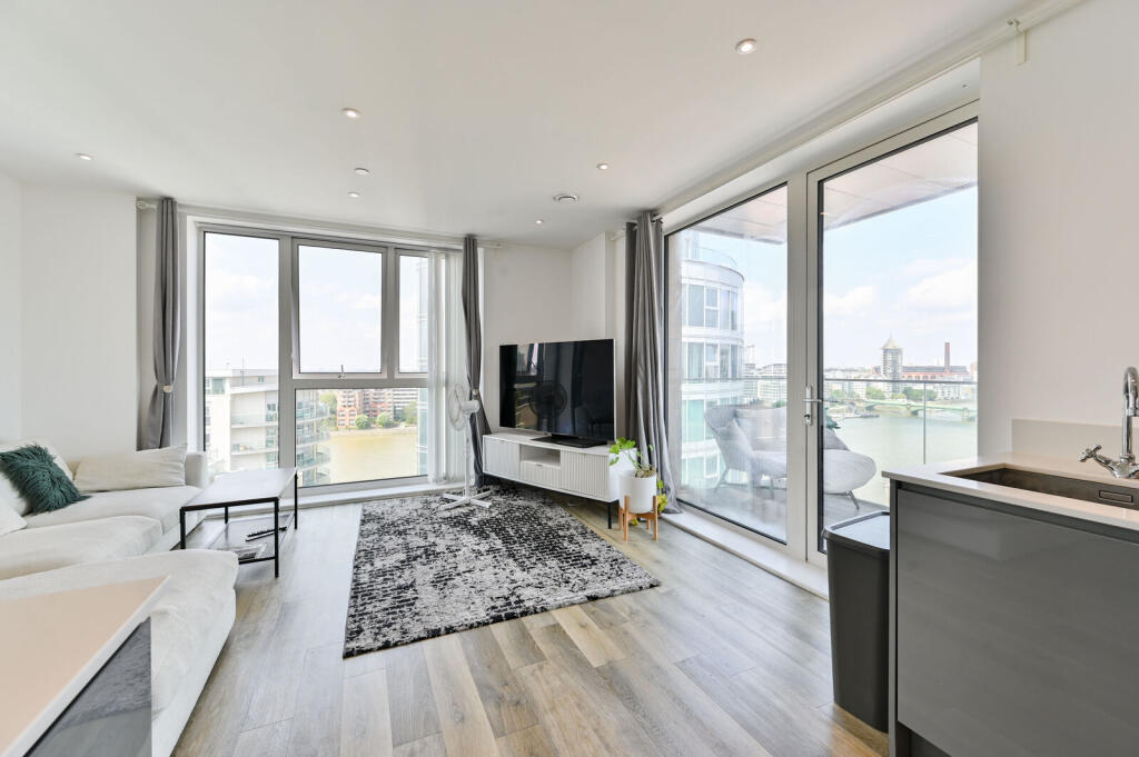 2 bed 1st Floor Flat for rent in Battersea. From Foxtons - Battersea 2 bed 1st Floor Flat for rent in Battersea. From Foxtons - Battersea