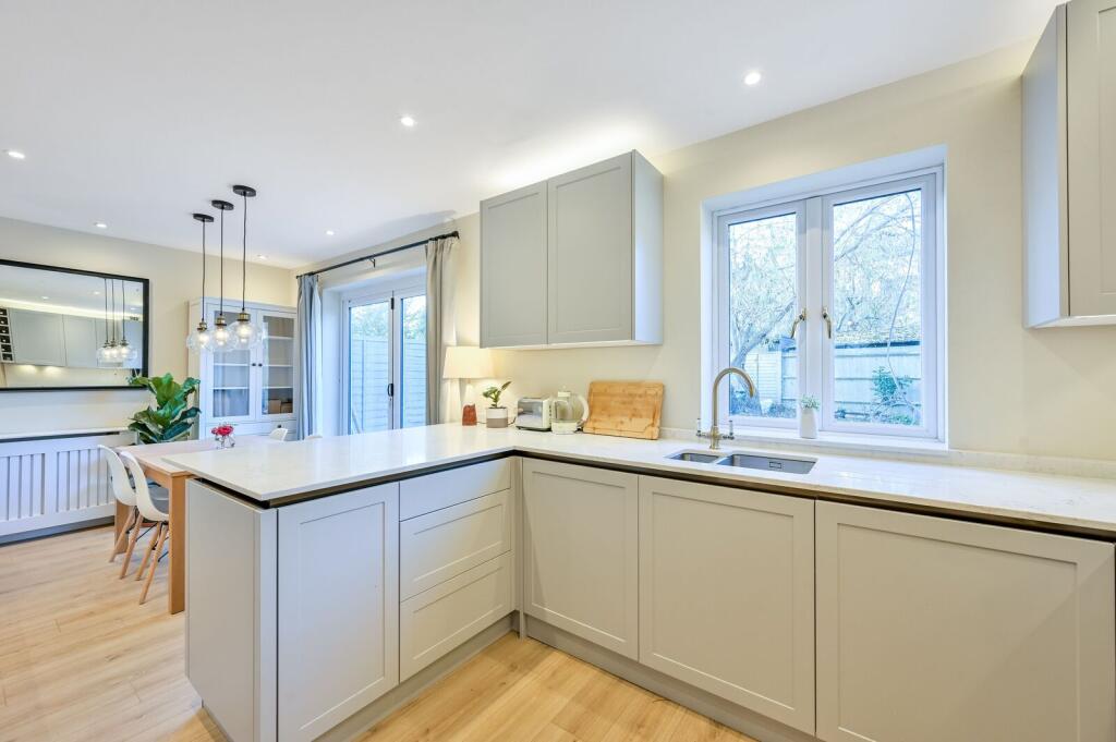 3 bed Semi Detached for rent in Clapham. From Foxtons - Battersea