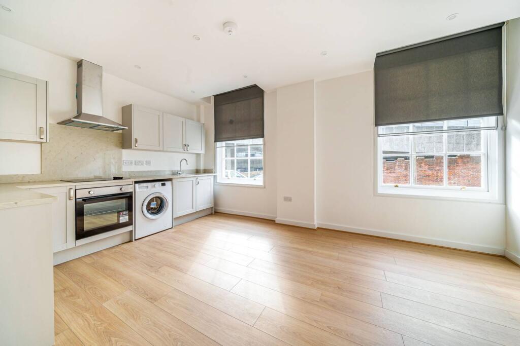 2 bed 1st Floor Flat for rent in Maidstone. From Foxtons - Bromley