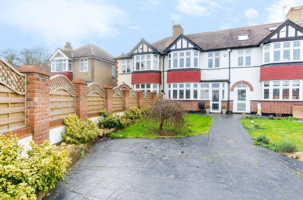 3 bed Detached for rent in Beckenham. From Foxtons - Bromley 3 bed Detached for rent in Beckenham. From Foxtons - Bromley