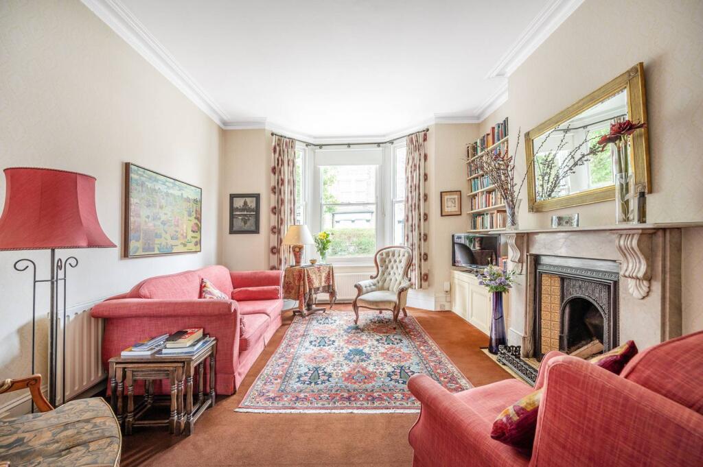 3 bed Detached for rent in London. From Foxtons - Camden