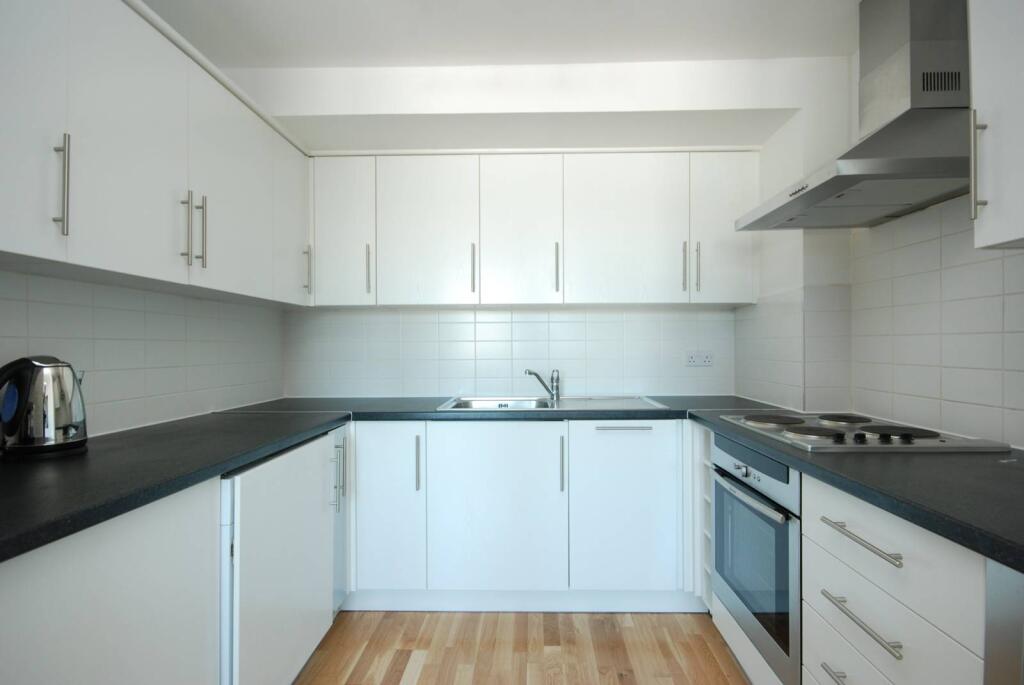1 bed 1st Floor Flat for rent in London. From Foxtons - Camden