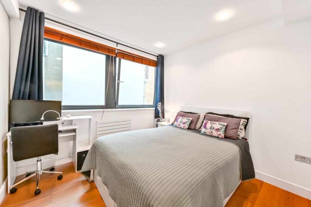 1 bed 1st Floor Flat for rent in London. From Foxtons - Camden