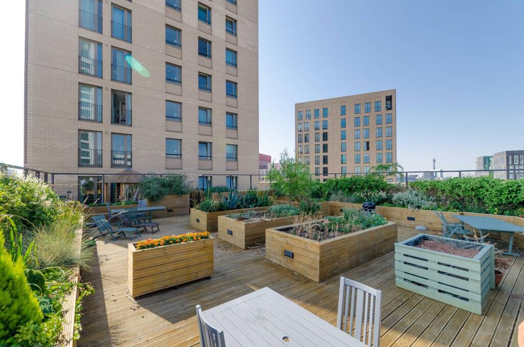 1 bed 1st Floor Flat for rent in Camden Town. From Foxtons - Camden