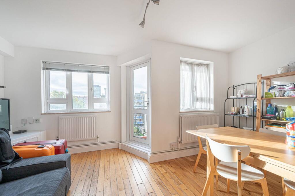 2 bed 1st Floor Flat for rent in London. From Foxtons - Camden