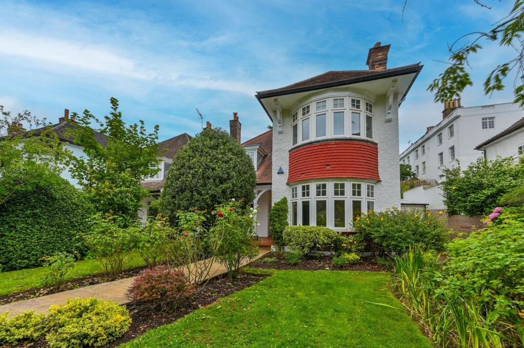 4 bed Detached for rent in London. From Foxtons - Camden