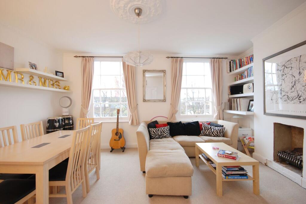 2 bed 1st Floor Flat for rent in Camden Town. From Foxtons - Camden 2 bed 1st Floor Flat for rent in Camden Town. From Foxtons - Camden