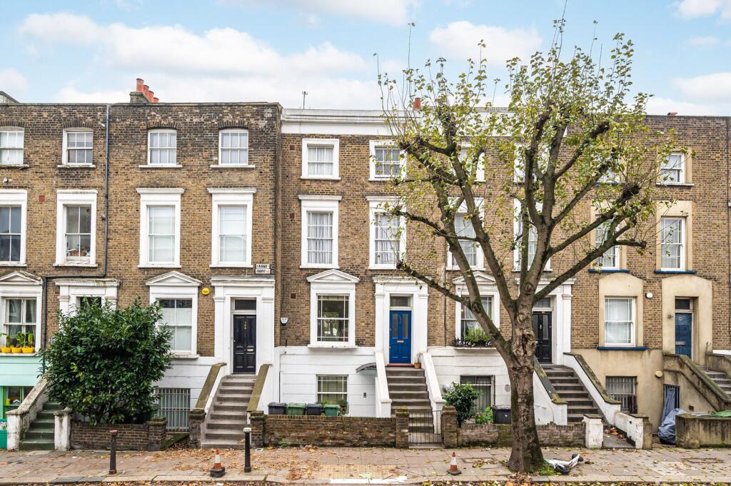 3 bed 1st Floor Flat for rent in London. From Foxtons - Camden