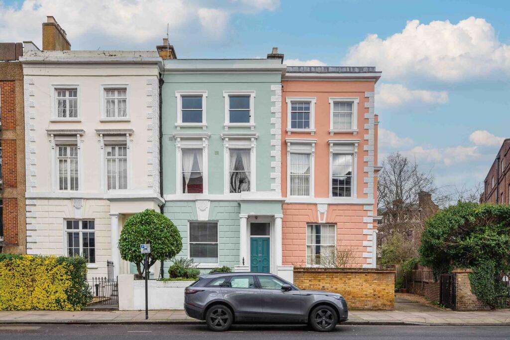 1 bed 1st Floor Flat for rent in Camden Town. From Foxtons - Camden