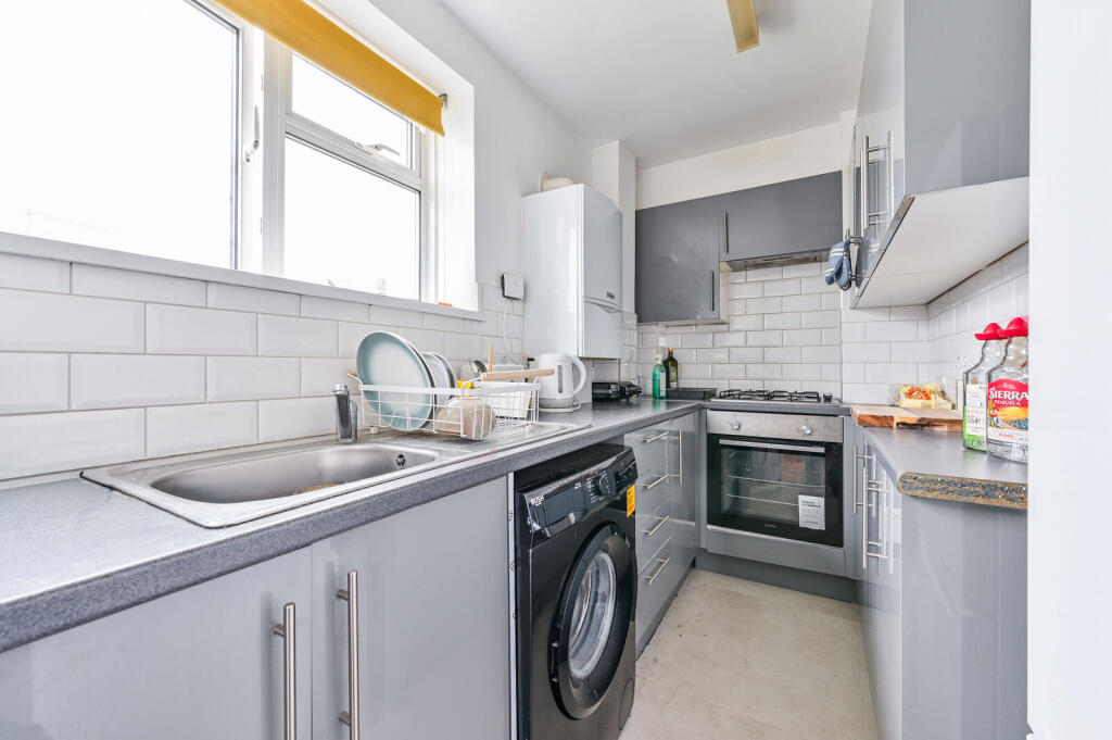 4 bed Studio for rent in London. From Foxtons - Camden 4 bed Studio for rent in London. From Foxtons - Camden