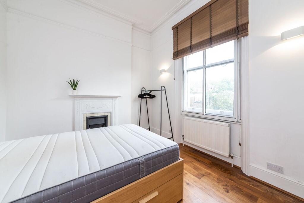 2 bed 1st Floor Flat for rent in London. From Foxtons - Camden