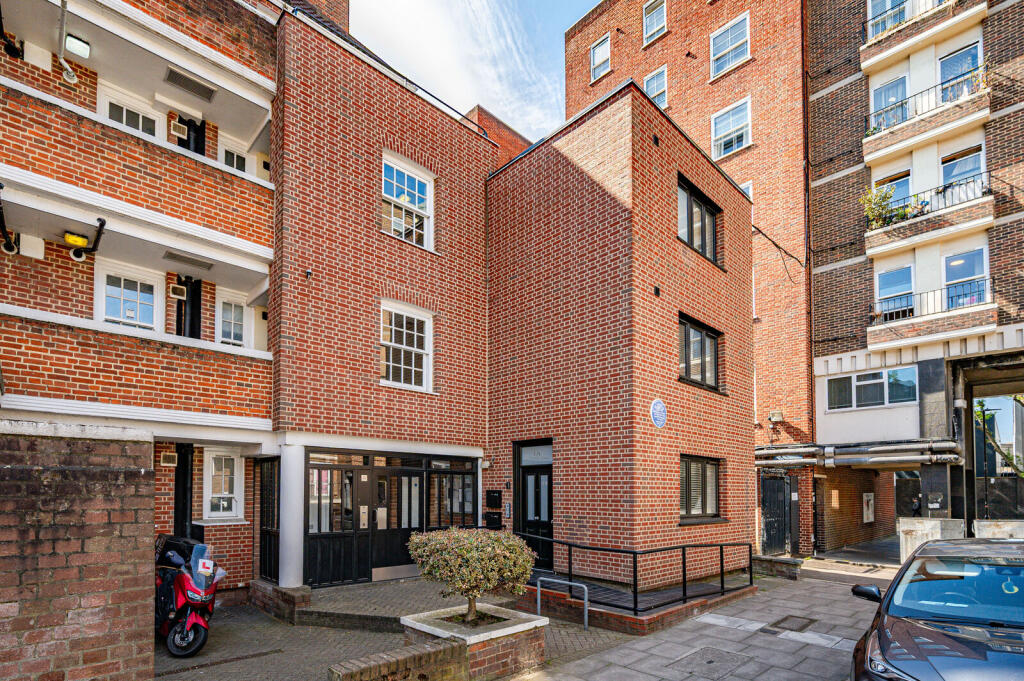 1 bed 1st Floor Flat for rent in London. From Foxtons - Camden