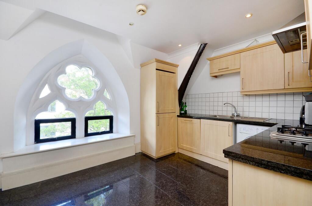 2 bed 1st Floor Flat for rent in London. From Foxtons - Camden