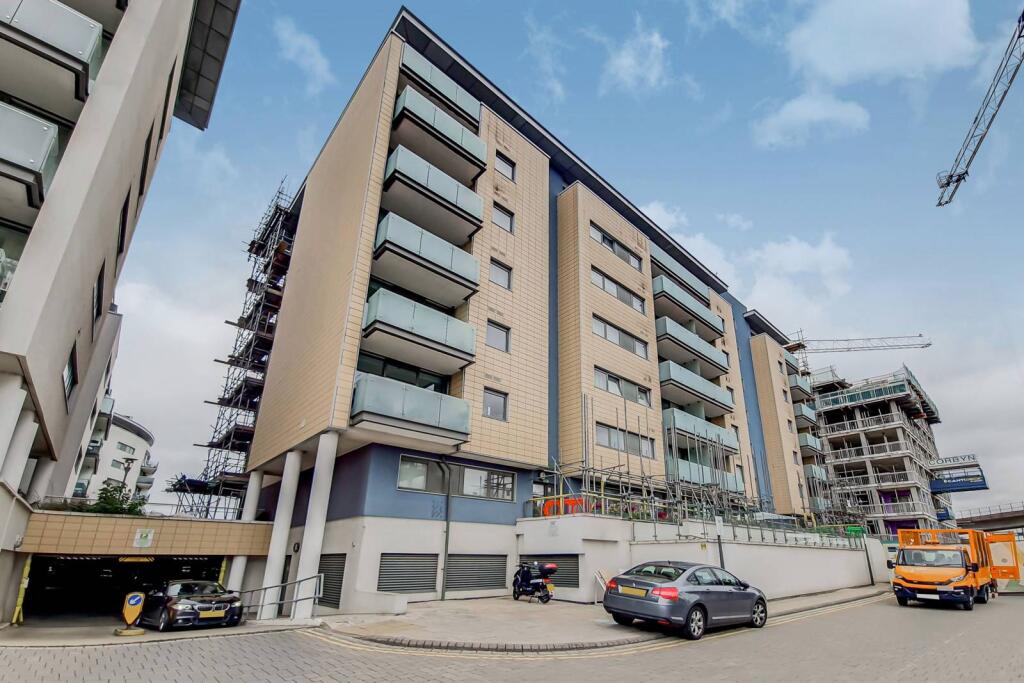1 bed 1st Floor Flat for rent in London. From Foxtons - Canary Wharf 1 bed 1st Floor Flat for rent in London. From Foxtons - Canary Wharf